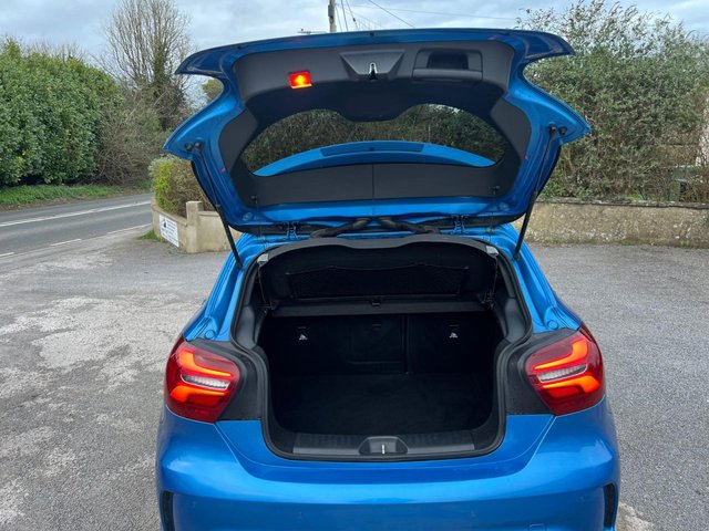 2016 MERCEDES-BENZ A-CLASS 2.1 A200d AMG Line (Premium) Hatchback 5dr Diesel 7G-DCT Euro 6 (s/s) (136 ps) - Photo 10