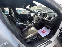 USED 2018 18 VOLVO V40 1.5 T3 R-Design Nav Plus Hatchback 5dr Petrol Auto Euro 6 (s/s) (152 ps) **FINANCE ME FOR UP TO 5 YEARS WITH NO DEPOSIT**
