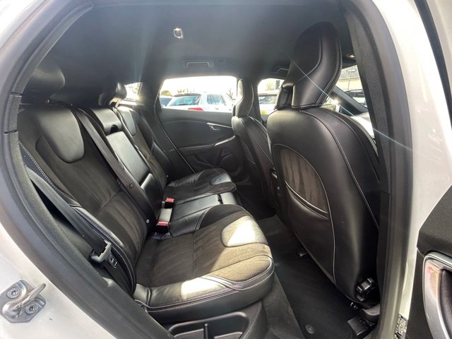 2018 VOLVO V40 - Photo 12