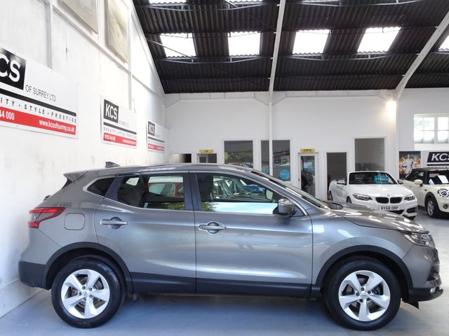 2019 NISSAN QASHQAI 1.3 DIG-T Acenta Premium SUV 5dr Petrol Manual Euro 6 (s/s) (140 ps) - Photo 3
