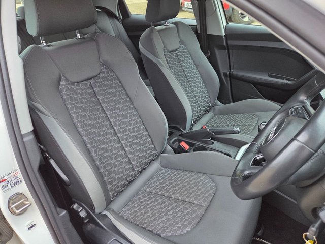 2019 AUDI A1 1.0 TFSI 30 Sport Sportback 5dr Petrol Manual Euro 6 (s/s) (116 ps) - Photo 8