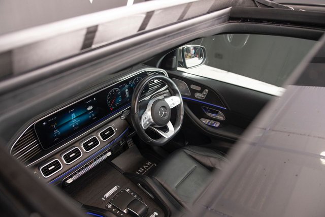 2021 Mercedes-Benz GLE - Photo 2