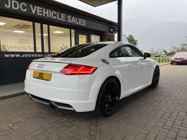 2015 AUDI TT 2015 2.0 TFSI S line Coupe 3dr Petrol Manual Euro 6 (s/s) (230 ps) - Photo 11