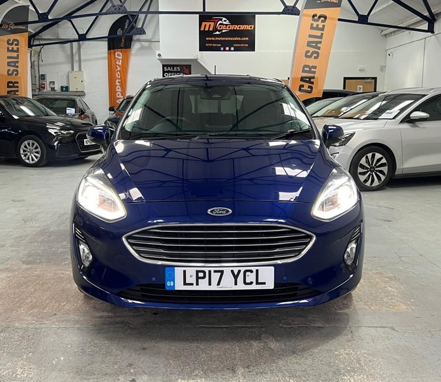 2017 Ford Fiesta - Photo 5