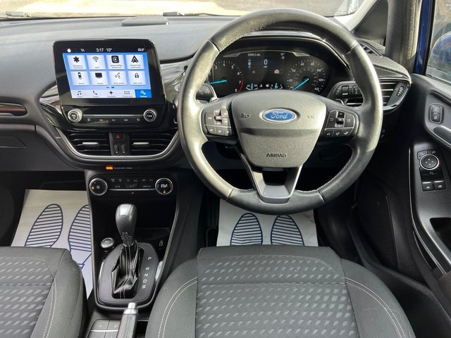 2017 Ford Fiesta - Photo 10