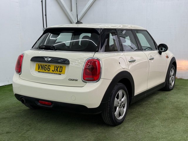 2016 MINI HATCH 2016 1.5 Cooper Euro 6 (s/s) 5dr - Photo 6