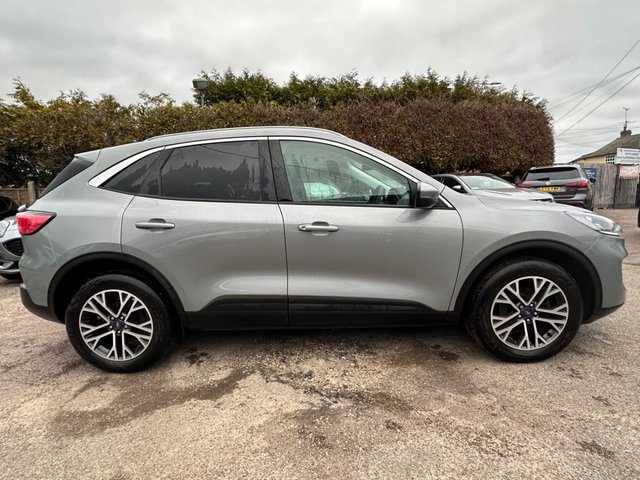 View our FORD KUGA
