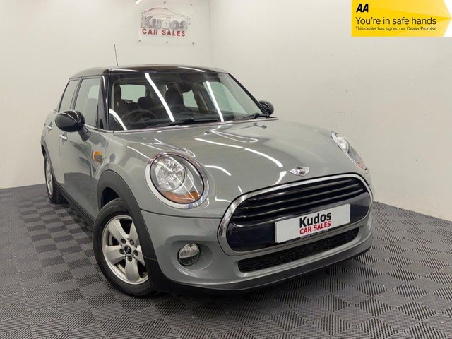 2016 MINI HATCH
