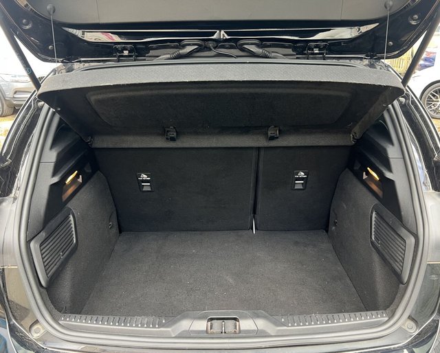 2019 FORD FOCUS 1.0T EcoBoost ST-Line Hatchback 5dr Petrol Manual Euro 6 (s/s) (125 ps) - Photo 9