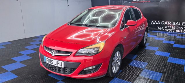 2015 VAUXHALL ASTRA - Photo 6