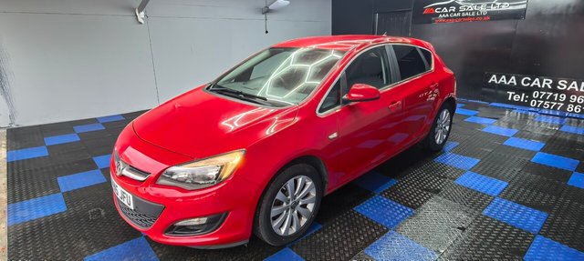 2015 VAUXHALL ASTRA - Photo 7