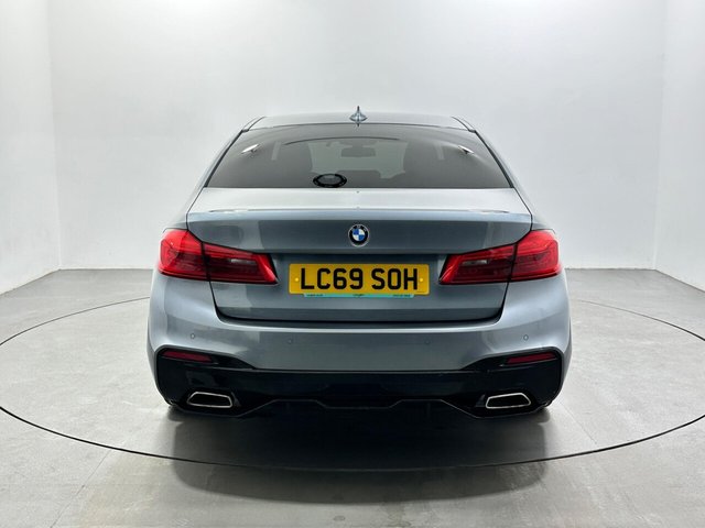 2019 BMW 5 Series - Photo 7