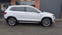 USED 2019 19 SKODA KAROQ 2.0 TDI Scout SUV 5dr Diesel Manual 4WD Euro 6 (s/s) (150 ps) *** SAT NAV - REVERS CAMERA - PANORAMIC ROOF - POWER TAILGATE ***
