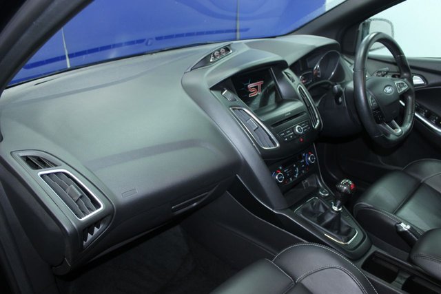 2018 FORD FOCUS - Photo 7