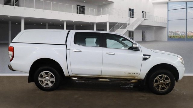 2015 FORD RANGER 2.2 TDCi Limited 1 DOUBLE CAB PICK UP 4dr Diesel Manual 4WD Euro 5 (150 ps) - Photo 3