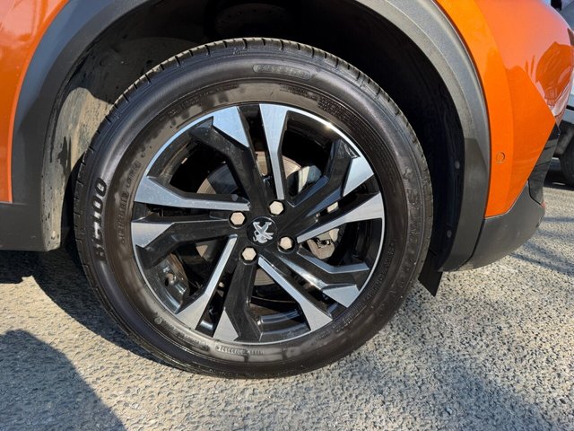 2022 PEUGEOT 2008 - Photo 8