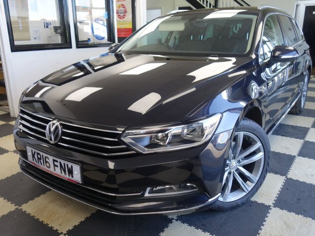 2016 VOLKSWAGEN PASSAT
