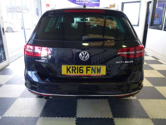 2016 VOLKSWAGEN PASSAT - Photo 7