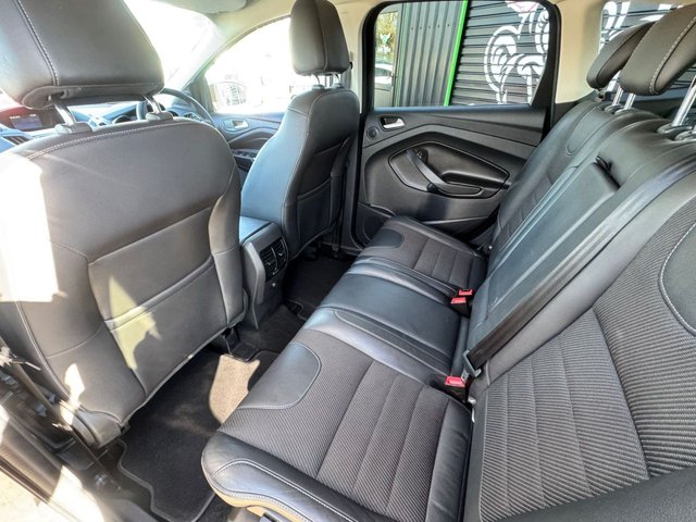 2015 FORD KUGA 2.0 TDCi Titanium SUV 5dr Diesel Manual 2WD Euro 6 (s/s) (150 ps) - Photo 11