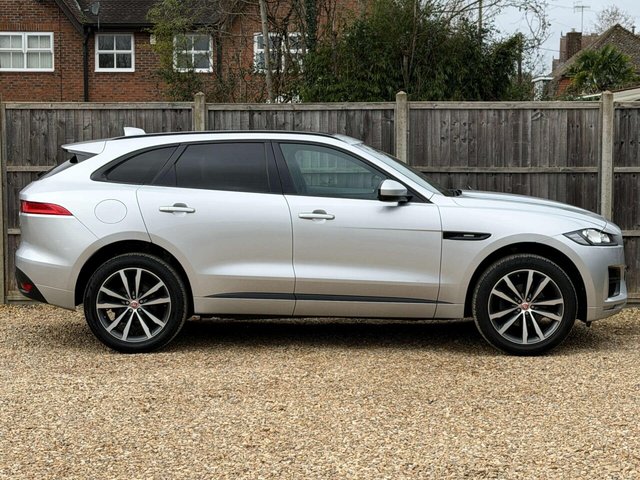 2018 Jaguar F-Pace - Photo 11