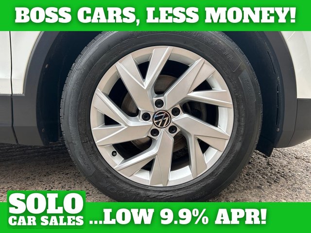 2021 VOLKSWAGEN TIGUAN 1.5 TSI Life SUV 5dr Petrol Manual Euro 6 (s/s) (150 ps) - Photo 12