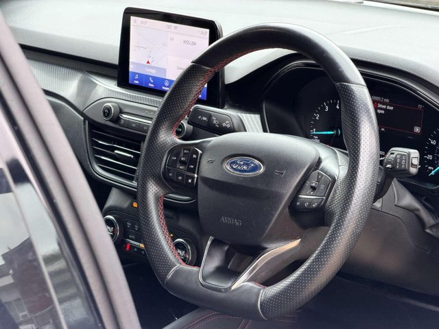2019 Ford Focus - Photo 5