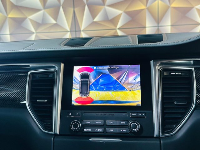 2016 PORSCHE MACAN 3.6T V6 Turbo PDK 4WD Euro 6 (s/s) 5dr - Photo 4