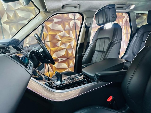 2020 Land Rover RANGE ROVER SPORT 2.0 P400e 13.1kWh Autobiography Dynamic Auto 4WD Euro 6 (s/s) 5dr - Photo 6