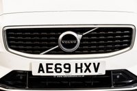 USED 2020 18 VOLVO V60 2.0 D4 R-Design Estate 5dr Diesel Auto Euro 6 (s/s) (190 ps) Head-Up Display | Full Leather