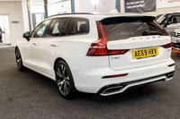 USED 2020 18 VOLVO V60 2.0 D4 R-Design Estate 5dr Diesel Auto Euro 6 (s/s) (190 ps) Head-Up Display | Full Leather