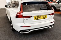 USED 2020 18 VOLVO V60 2.0 D4 R-Design Estate 5dr Diesel Auto Euro 6 (s/s) (190 ps) Head-Up Display | Full Leather