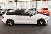USED 2020 18 VOLVO V60 2.0 D4 R-Design Estate 5dr Diesel Auto Euro 6 (s/s) (190 ps) Head-Up Display | Full Leather