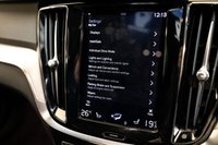 USED 2020 18 VOLVO V60 2.0 D4 R-Design Estate 5dr Diesel Auto Euro 6 (s/s) (190 ps) Head-Up Display | Full Leather