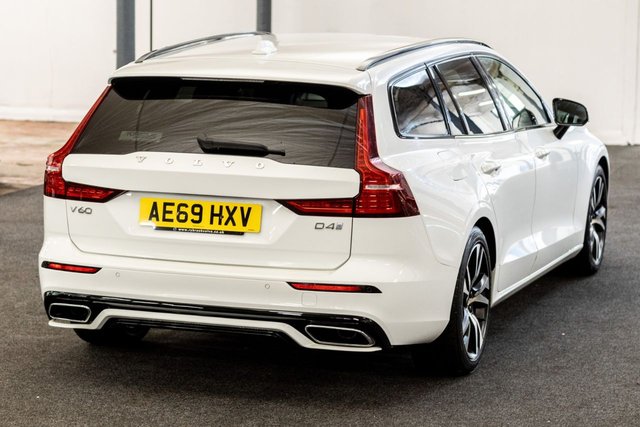 2020 VOLVO V60 2.0 D4 R-Design Estate 5dr Diesel Auto Euro 6 (s/s) (190 ps) - Photo 8