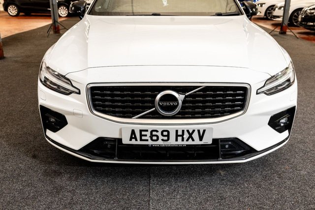 2020 VOLVO V60 2.0 D4 R-Design Estate 5dr Diesel Auto Euro 6 (s/s) (190 ps) - Photo 11