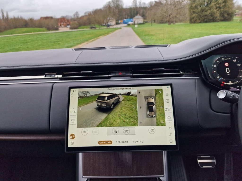 USED 2025 25 LAND ROVER RANGE ROVER 3.0 P550e 38.2kWh Autobiography SUV 5dr Petrol Plug-in Hybrid Auto 4WD Euro 6 (s/s) (550 ps) FINANCE AVAILABLE