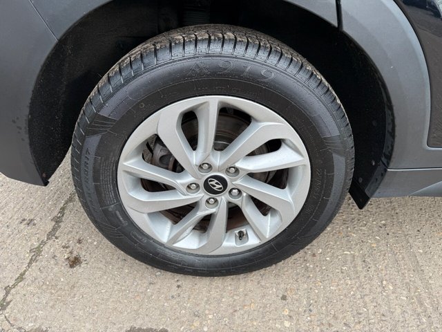2018 HYUNDAI TUCSON 1.6 GDi Blue Drive SE Nav SUV 5dr Petrol Manual Euro 6 (s/s) (132 ps) - Photo 10