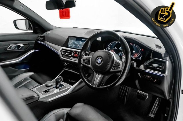 2022 BMW 3 Series 3L null 4dr - Photo 2