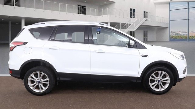 2018 Ford Kuga 1.5L Titanium 5dr - Photo 11