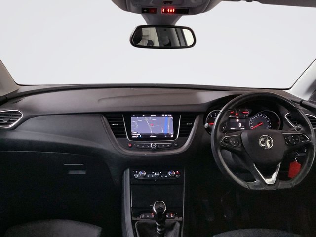 2021 Vauxhall Grandland X 1.2L Elite Nav 5dr - Photo 3
