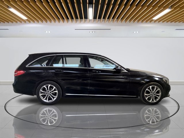 2018 Mercedes-Benz C-Class 2L Sport 5dr - Photo 9