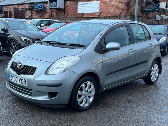 2007 TOYOTA YARIS - Photo 4