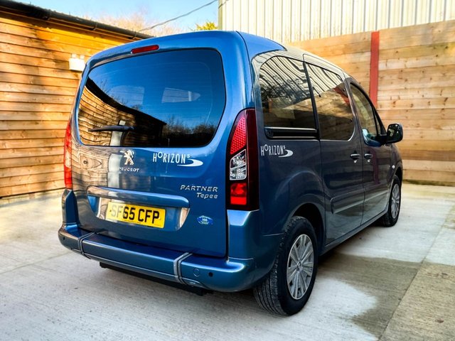 2015 PEUGEOT PARTNER TEPEE - Photo 8