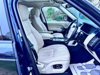 USED 2016 66 LAND ROVER RANGE ROVER 4.4 SDV8 AUTOBIOGRAPHY AUTOMATIC 4X4 EURO 6 * FULLY LOADED MASSIVE SPEC *