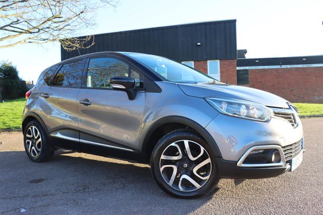 2015 RENAULT CAPTUR - Photo 2