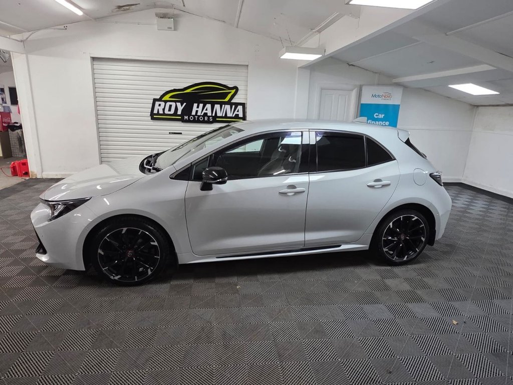 USED 2022 TOYOTA COROLLA 1.8 VVT-h GPF GR SPORT Hatchback 5dr Petrol Hybrid CVT Euro 6 (s/s) (122 ps) Bluetooth - SatNav - Sensors!
