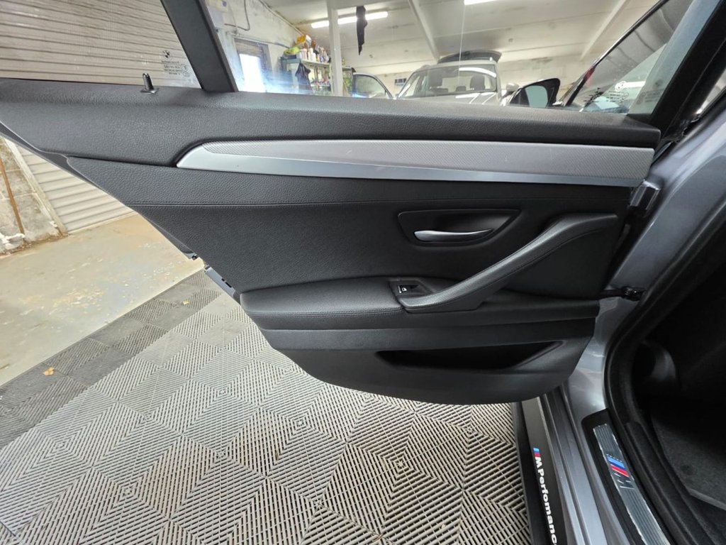 USED 2016 66 BMW 5 SERIES 2.0 520d M Sport Saloon 4dr Diesel Auto Euro 6 (s/s) (190 ps) Bluetooth - SatNav - Sensors!