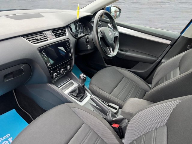 2018 SKODA OCTAVIA 1.0 TSI SE Technology Estate 5dr Petrol Manual Euro 6 (s/s) (115 ps) - Photo 3