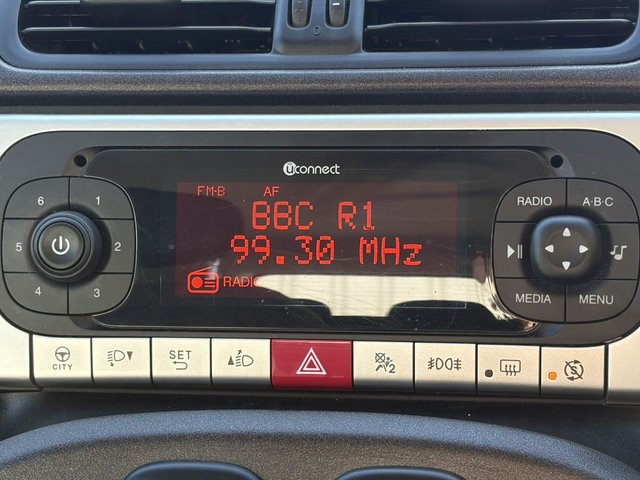 2018 FIAT PANDA - Photo 12