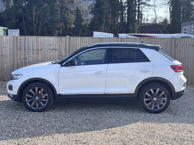 2018 VOLKSWAGEN T-ROC - Photo 2